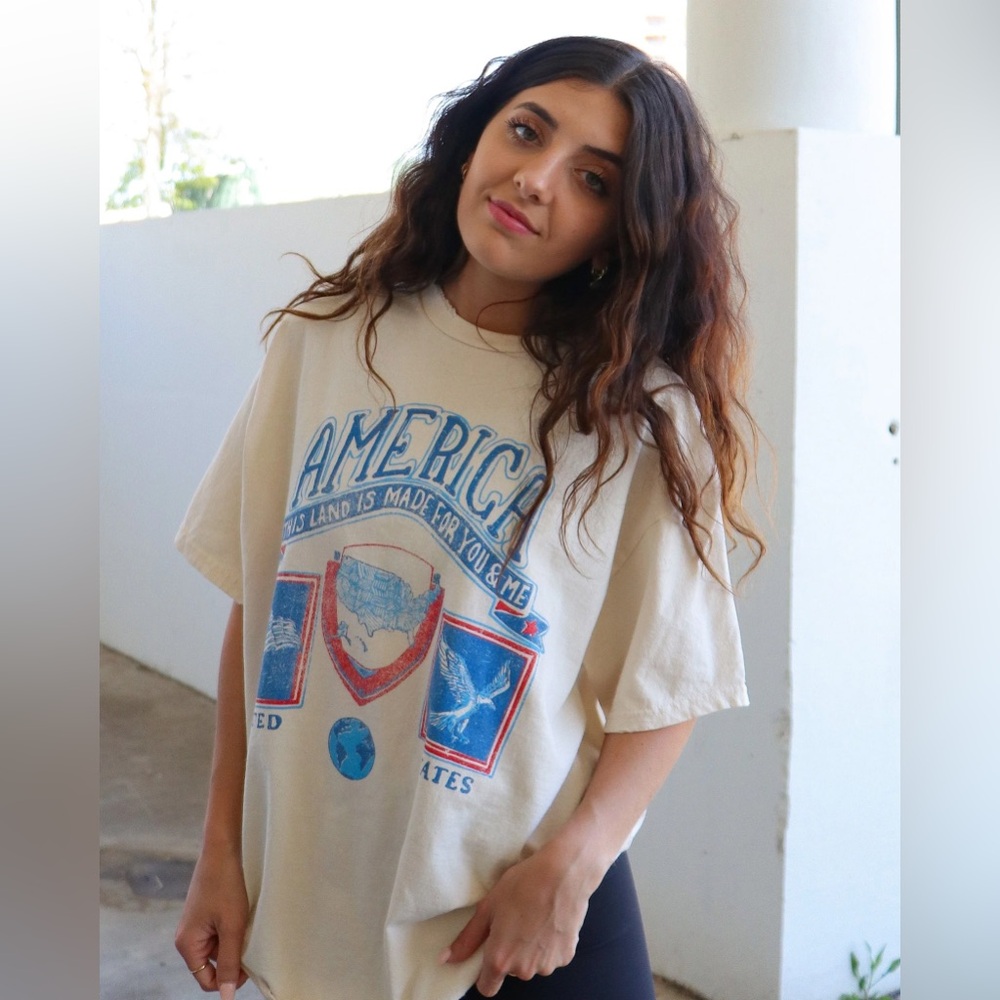 Thrifted by LivyLu+ LivGoods USA Patch Off White Thrifted Tee, NWT, Size Small - Picture 2 of 5